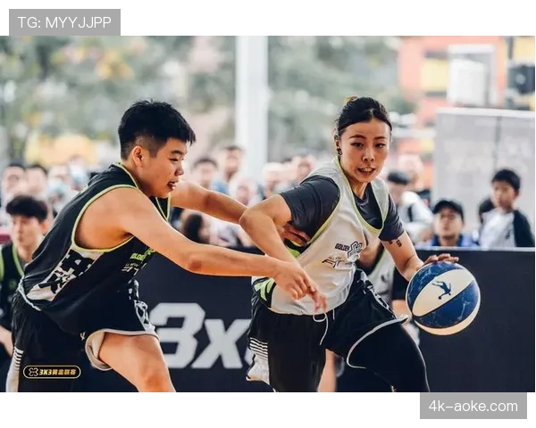 3x3黄金联赛全国总决赛开幕,民间扣篮王上演惊天逆转 3x3黄金联赛全国总决赛开幕,民间扣篮王上演惊天逆转